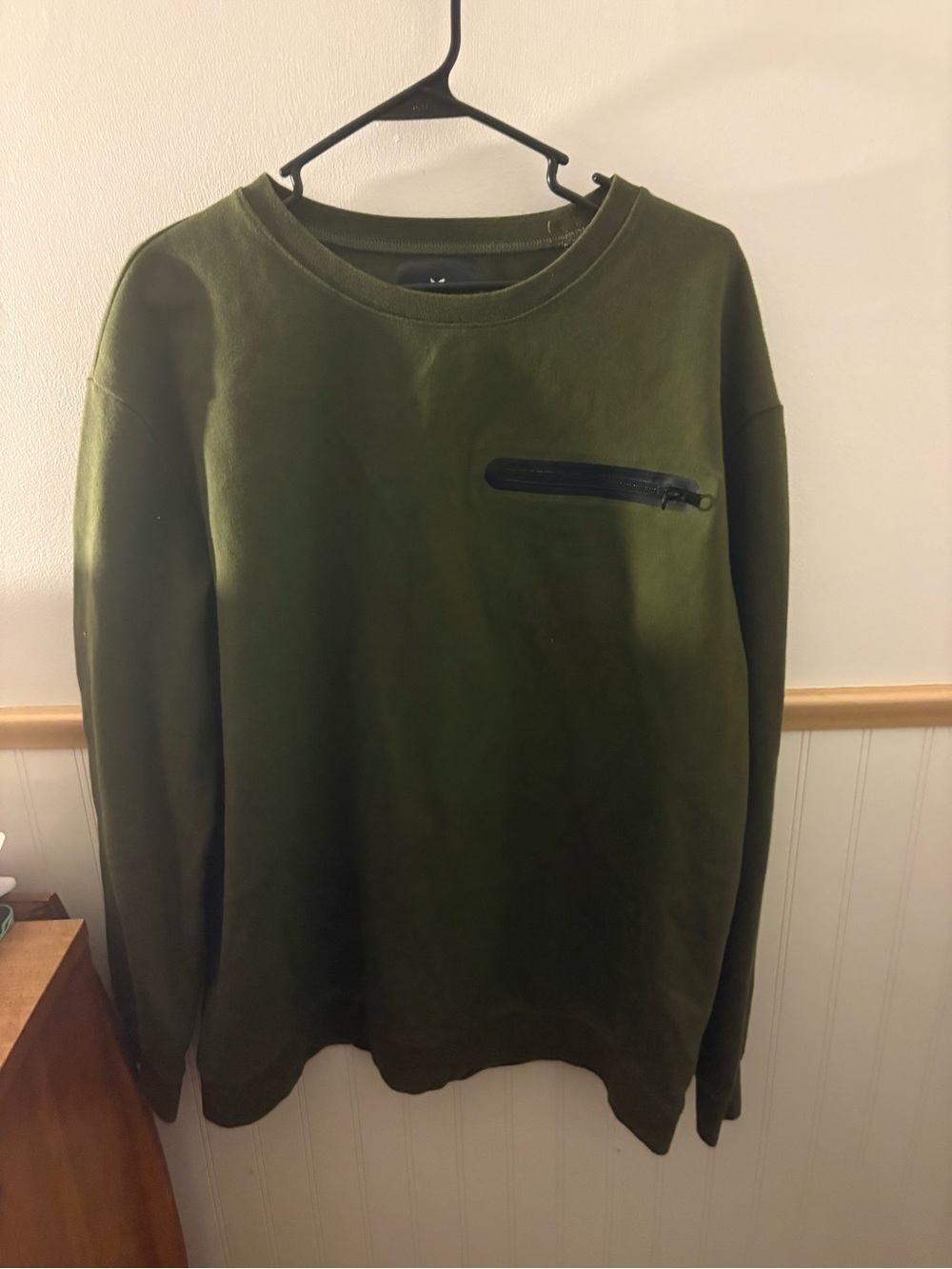 American Eagle Active Flex Men’s Large Olive Green Crewneck Sweatshirt Zip Pocke